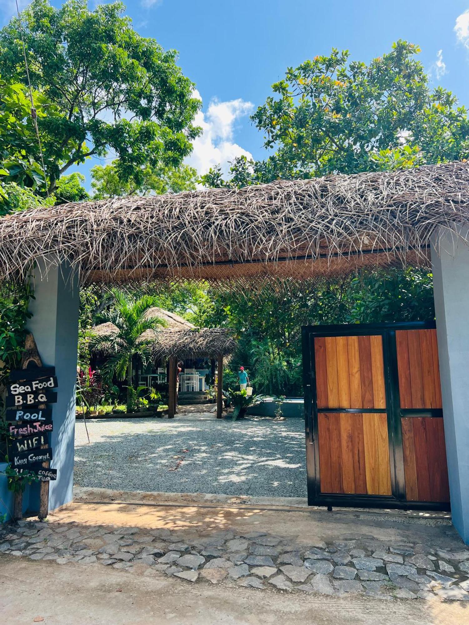 Maritime Nest Cabanas Tangalle Esterno foto