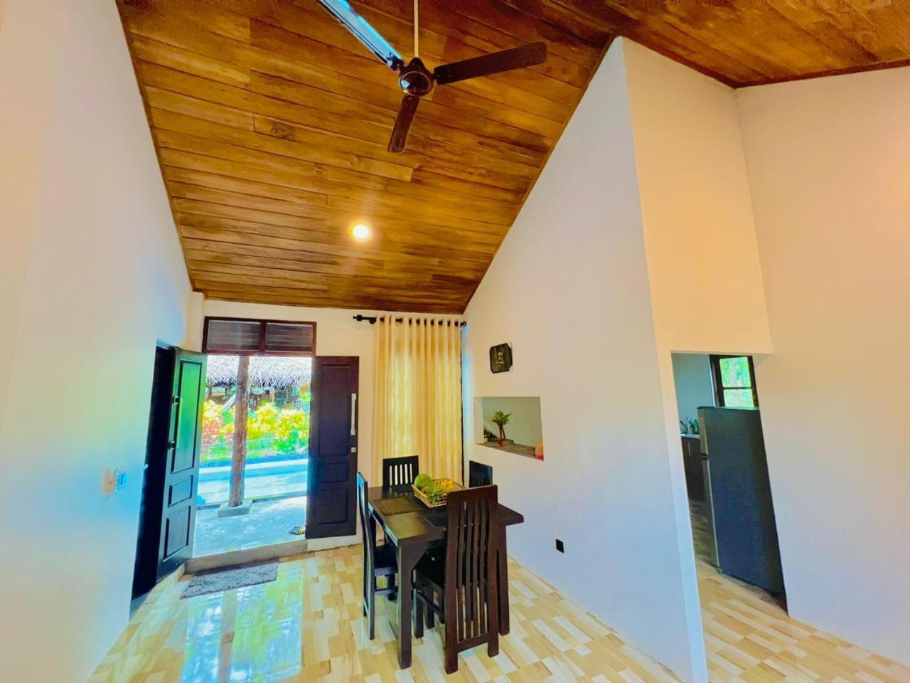 Maritime Nest Cabanas Tangalle Esterno foto